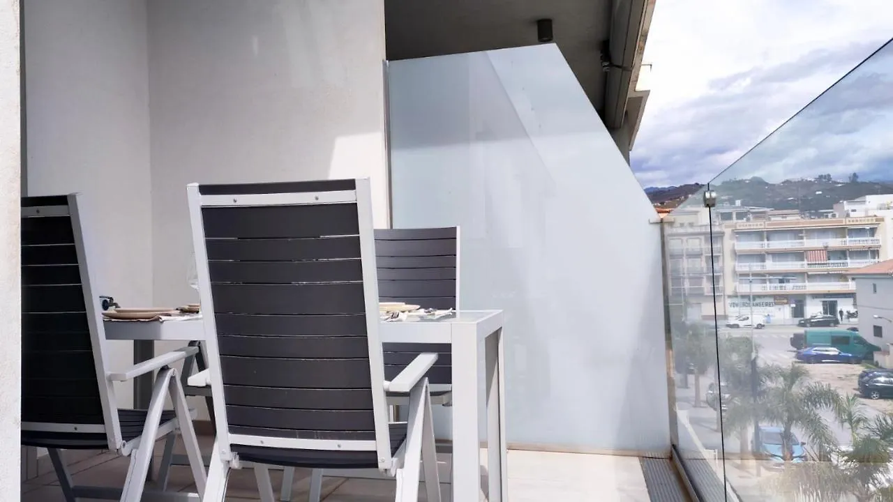Panorama Beach - Sea Breeze Apartment Torrox 0*,  Spain