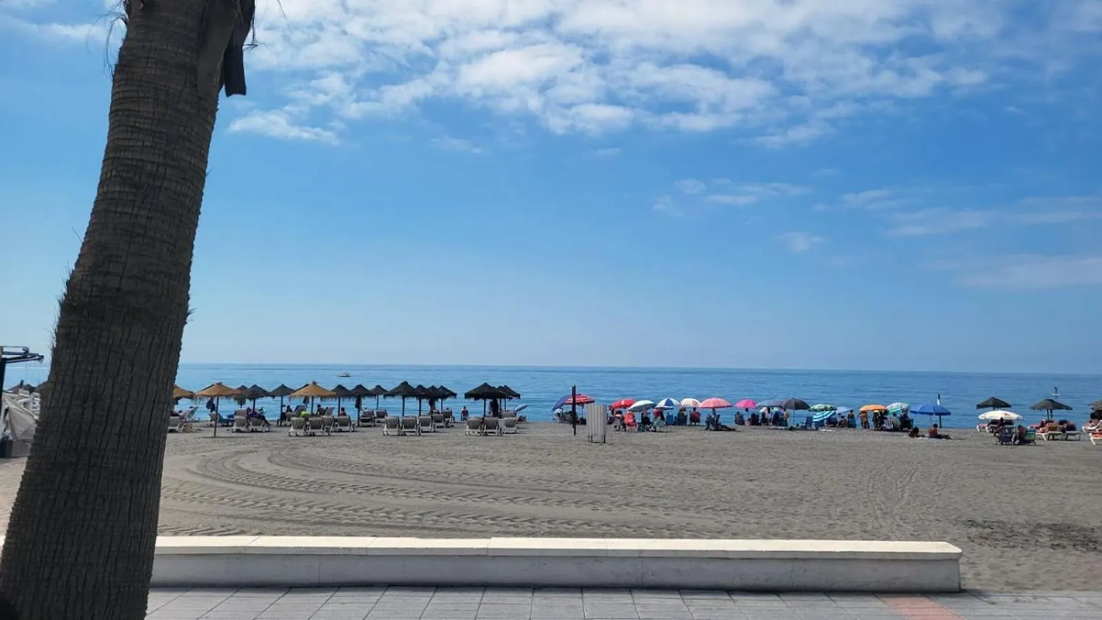 Panorama Beach - Sea Breeze Apartment Torrox 0*,